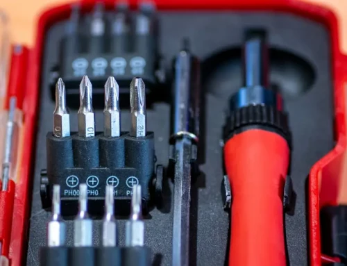 What Should I Look for When Choosing Handyman Services?